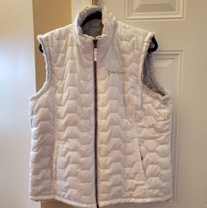 Free Country XXL white reversible puffer vest